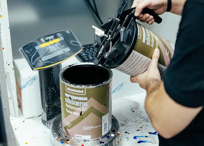 a-chi-ci-rivolgiamo-6